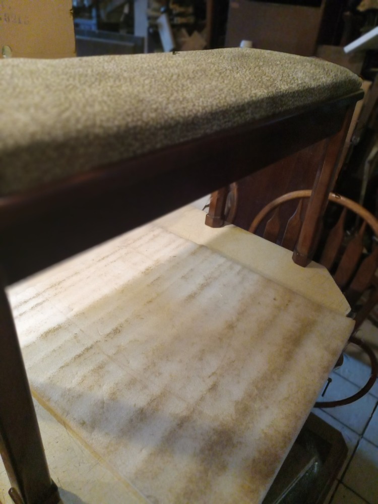 Mahogany Bench by Bombay (VB141)
