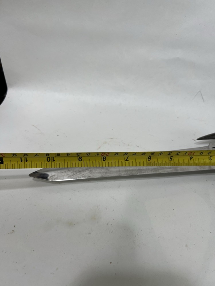 Knife fantasy/medieval style dagger.