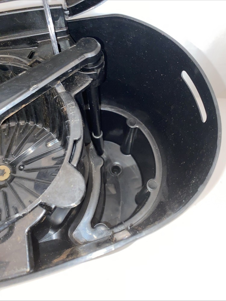 Mr. Coffee 12-Cup Programmable Coffee Maker Black BVMC-MMX23-RF Used Once!