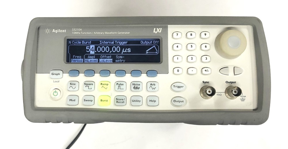 Agilent 10MHz Function/Arbitrary Waveform Generator No Side Bracket 33210A USED