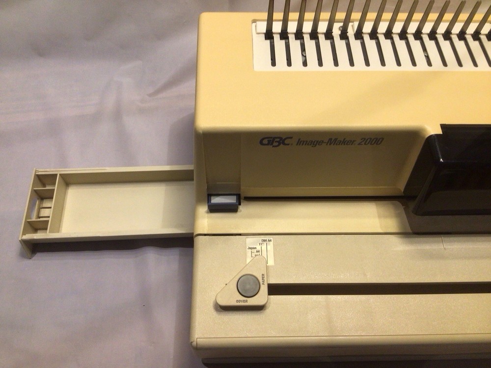GBC Image Maker 2000 - Plastic Binding System