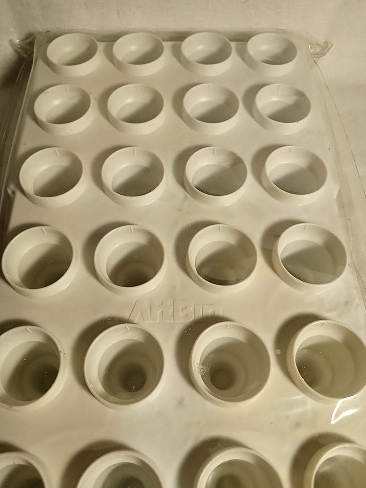 Art Bin Bottle Storage Tray New