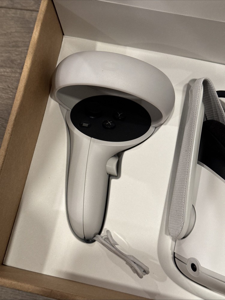 128GB MINT Boxed Meta Quest 2 VR Headset - MINT Condition w Controllers + Extras