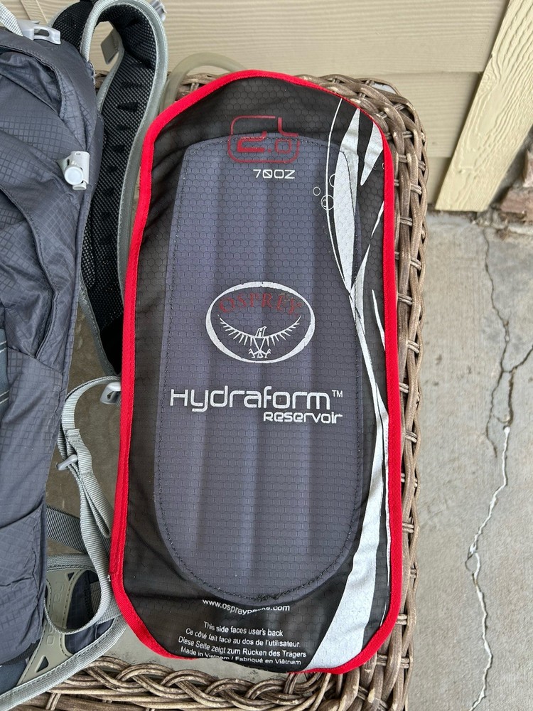 OSPREY "Raptor 6" Biking/Running/Hiking HYDRATION Backpack w/Bladder