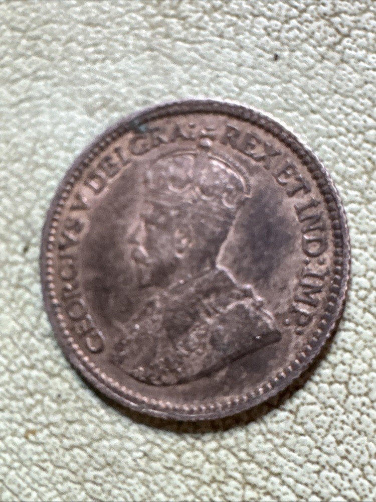 1914 Canada Silver Five Cents - Toned - Solid AU George V