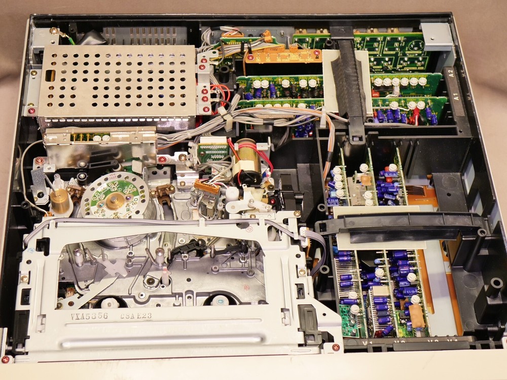 Panasonic AG-7350 Video Cassette Recorder