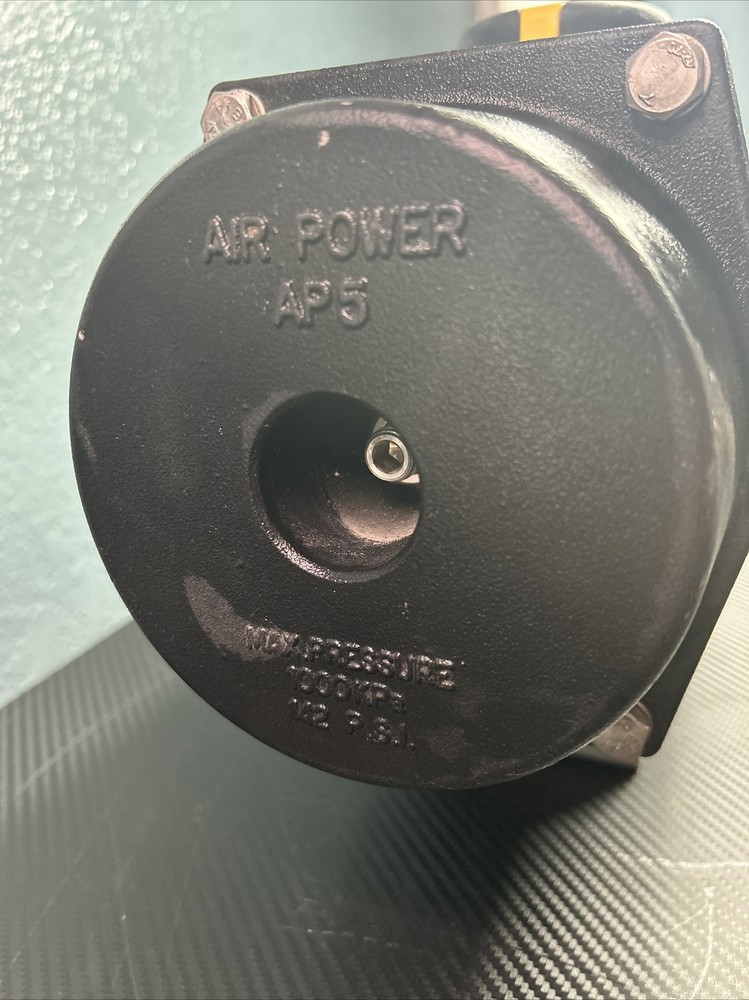 Actuator by VAPO Techniek B.V. Model: AP5D Used