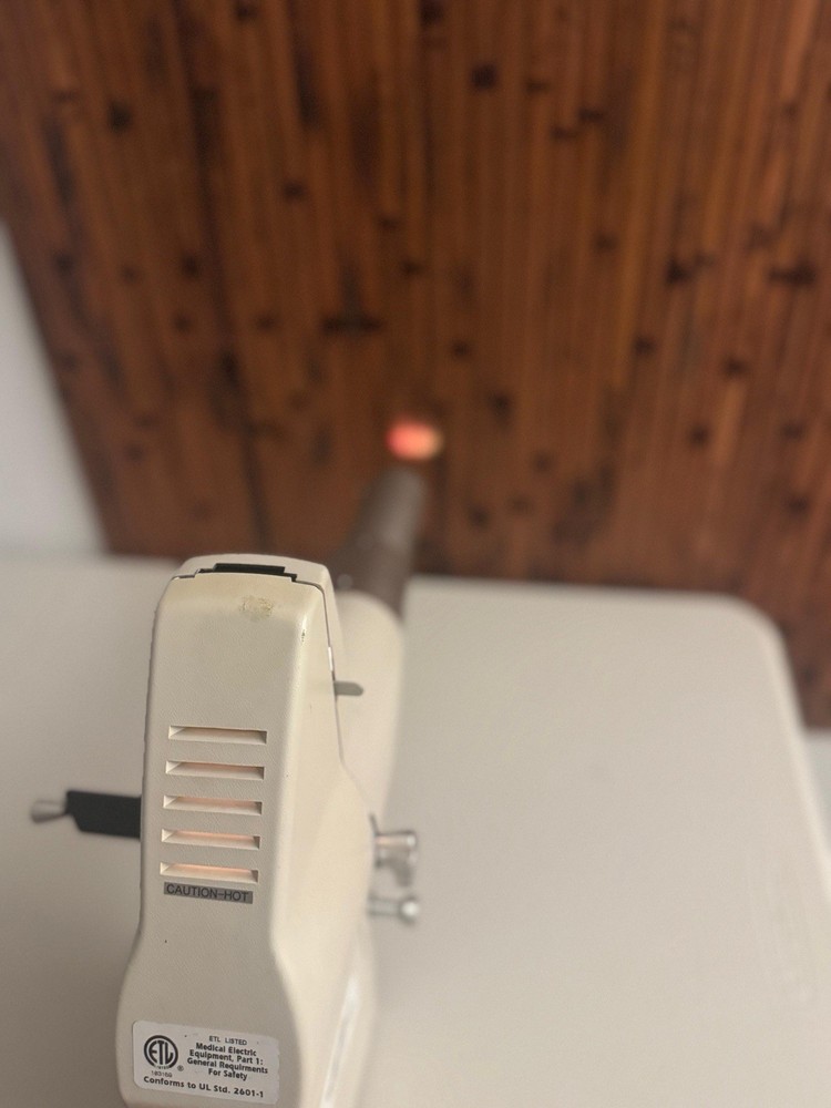 Marco EverLight CP-2 Ophthalmic Chart Projector