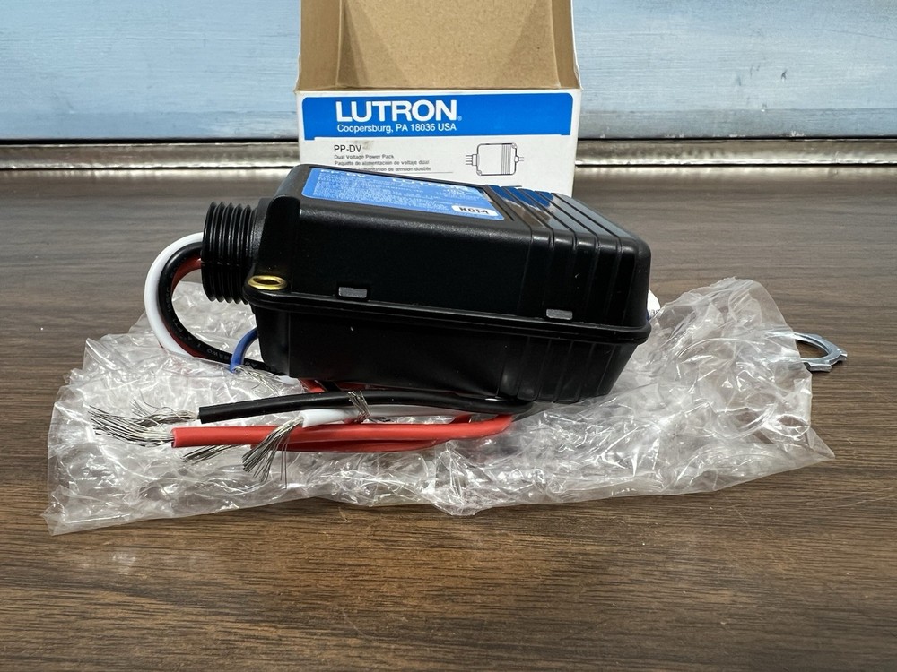 (1) Lutron PP-DV Power Packs - Black -New