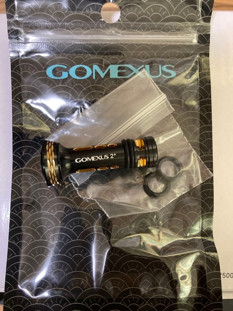 Daiwa CALDIA LT2500S with Gomexus Handle Stand