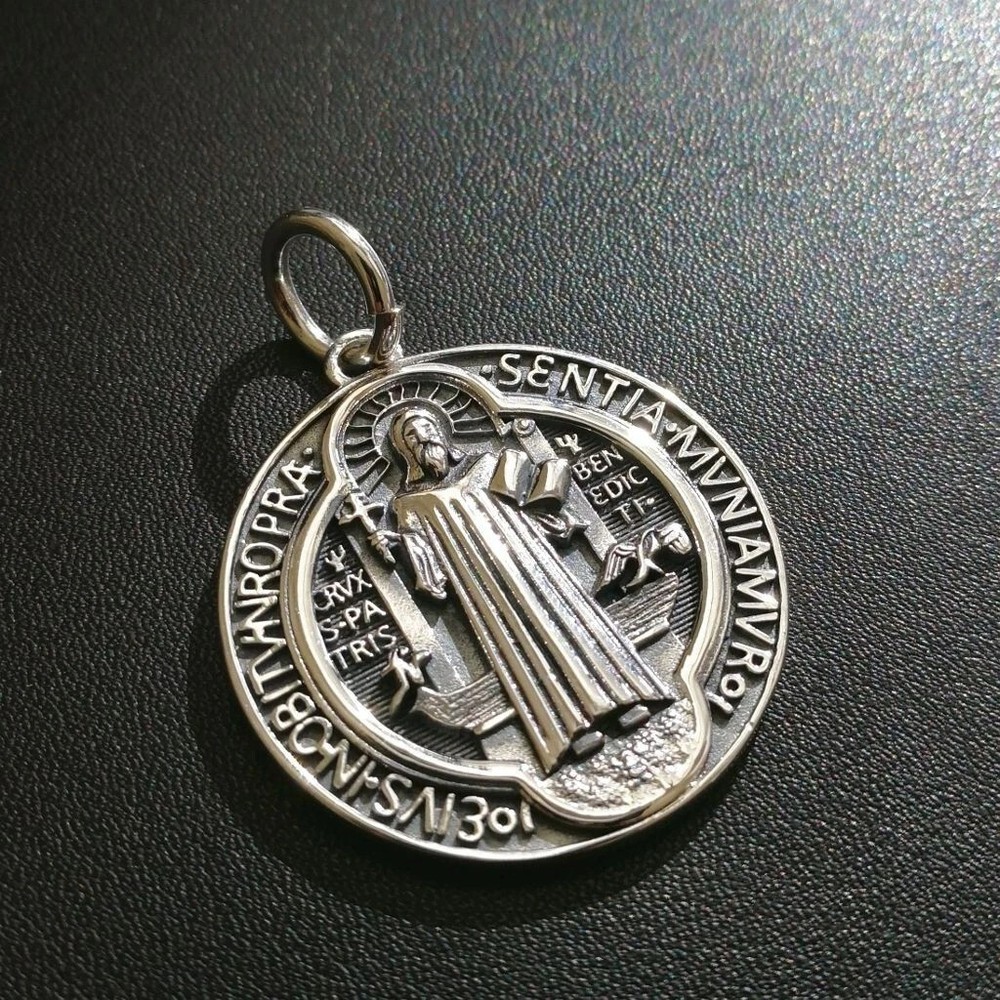 Solid 925 Sterling Silver 28mm Round Saint Benedict Medal Pendant Great Gift