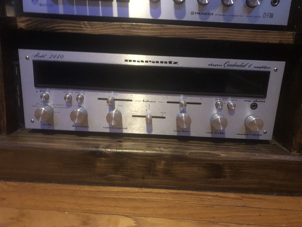 Marantz 2440 Quadradial Amplifier