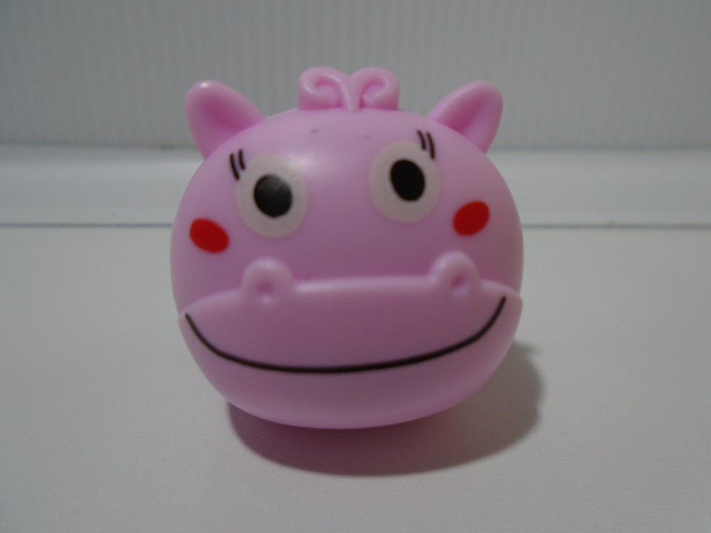 MINI PINK PLASTIC HIPPO 1.5" PULL BACK FRICTION FIGURE UNBRANDED (MA1837)