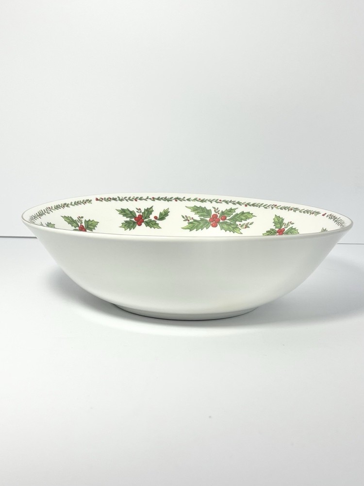 4-Piece Christmas “Holly” Porcelain Dinnerware Serving Hostess Set, Centurion