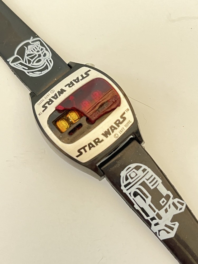 1977 Star Wars Texas Instruments Microelectronic Digital Damaged Watch & Case