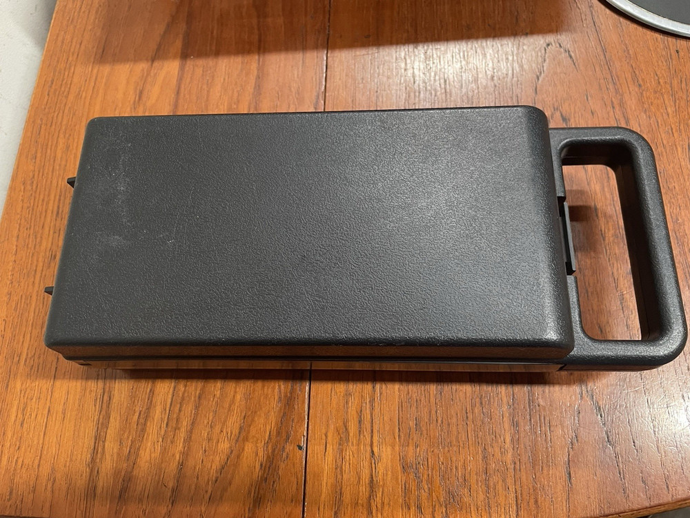 Rare Backup Behringer Ultravoice Dynamic Microphone Hard Wire XLR Connector Case