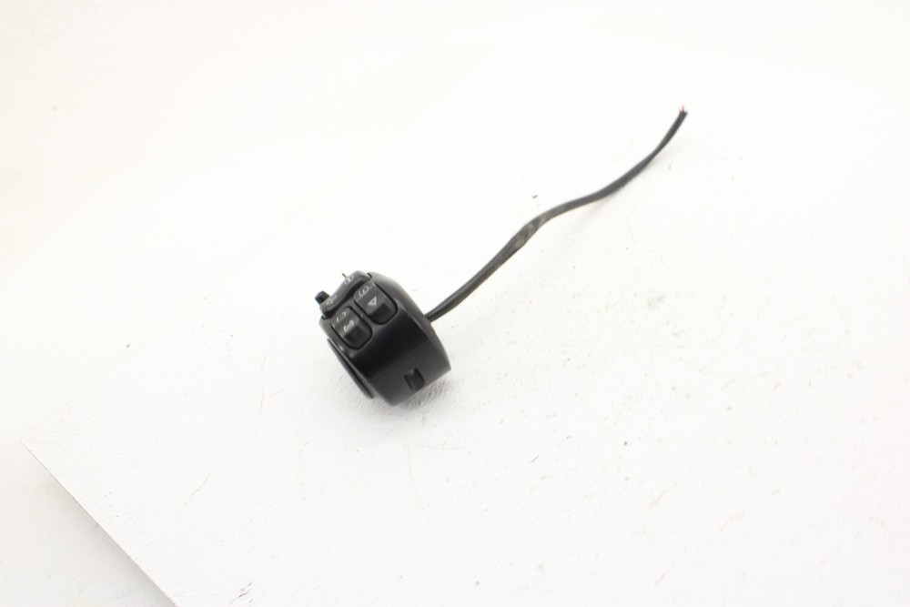 2014-2015 Harley Davidson Electra Ultra Limited Right Control Switch Pack
