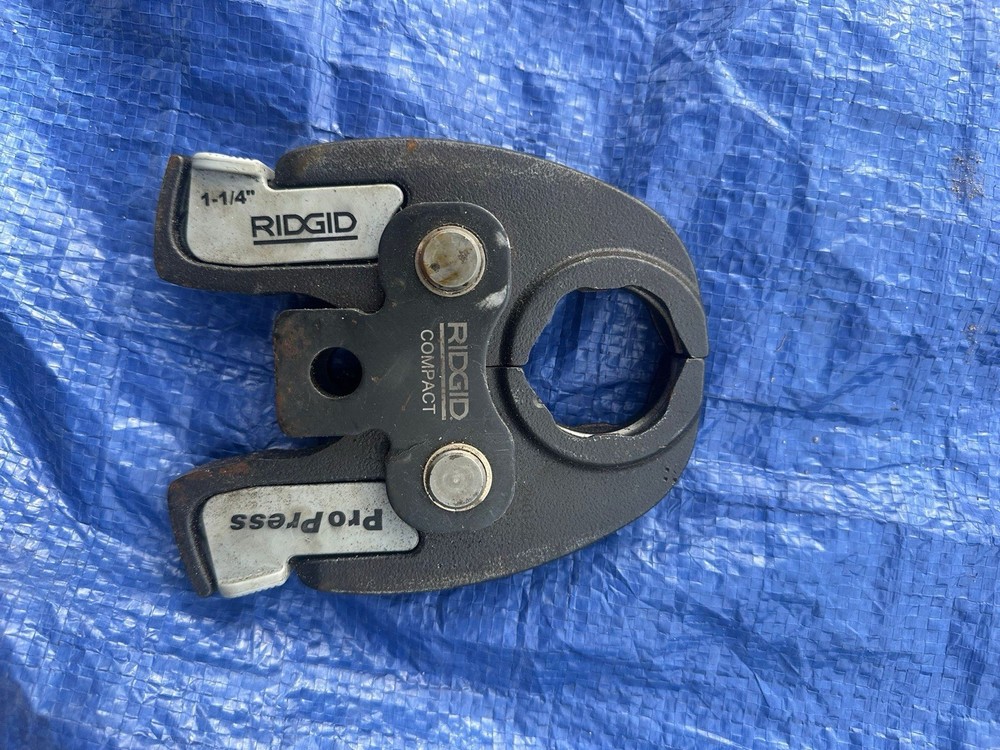 Herramienta RIDGID Press Compact 1-1/4
