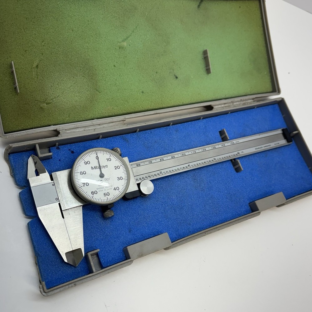 Mitutoyo 505-746 Dial Caliper - 12" - with Case