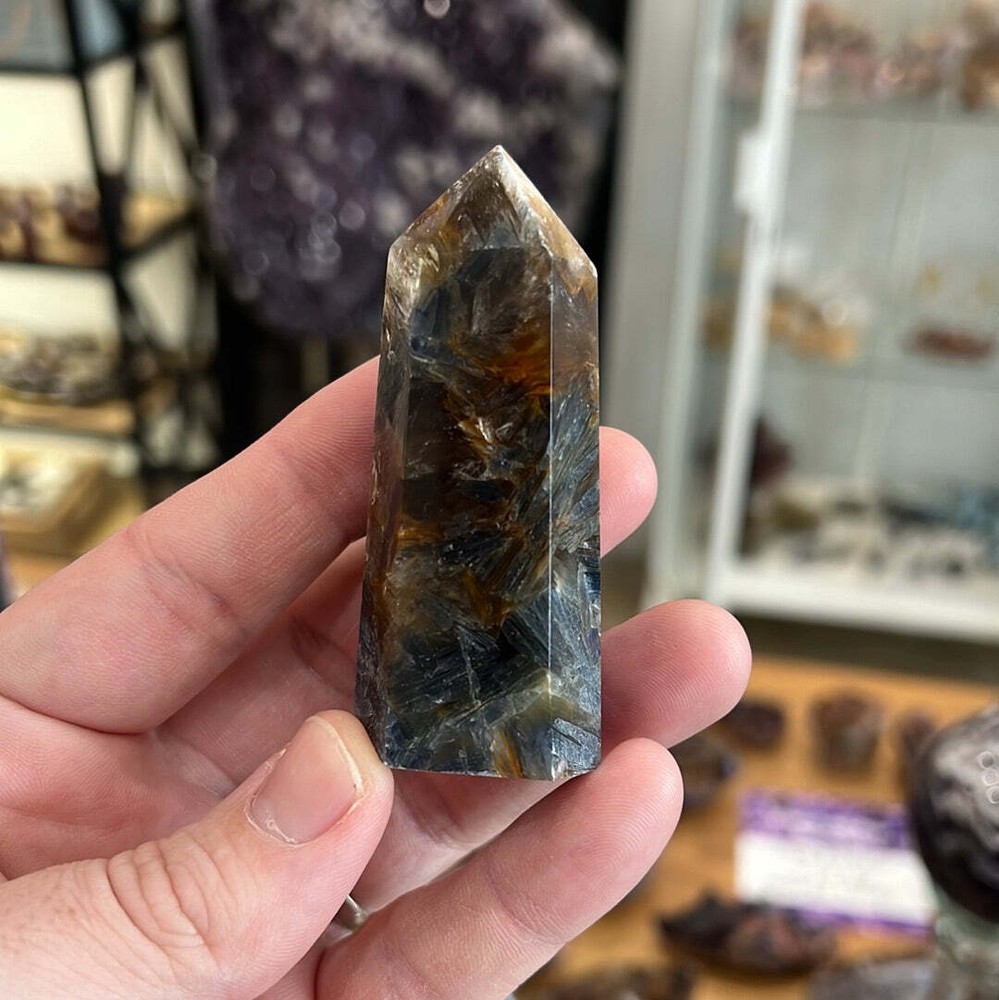 Blue Kyanite Tower O