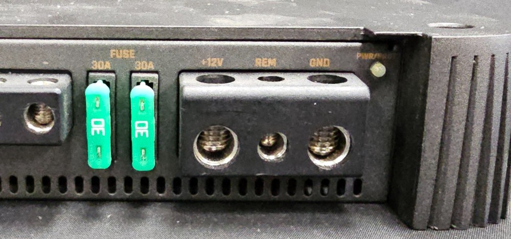 Infinity Reference 6001A Series mono subwoofer amplifier