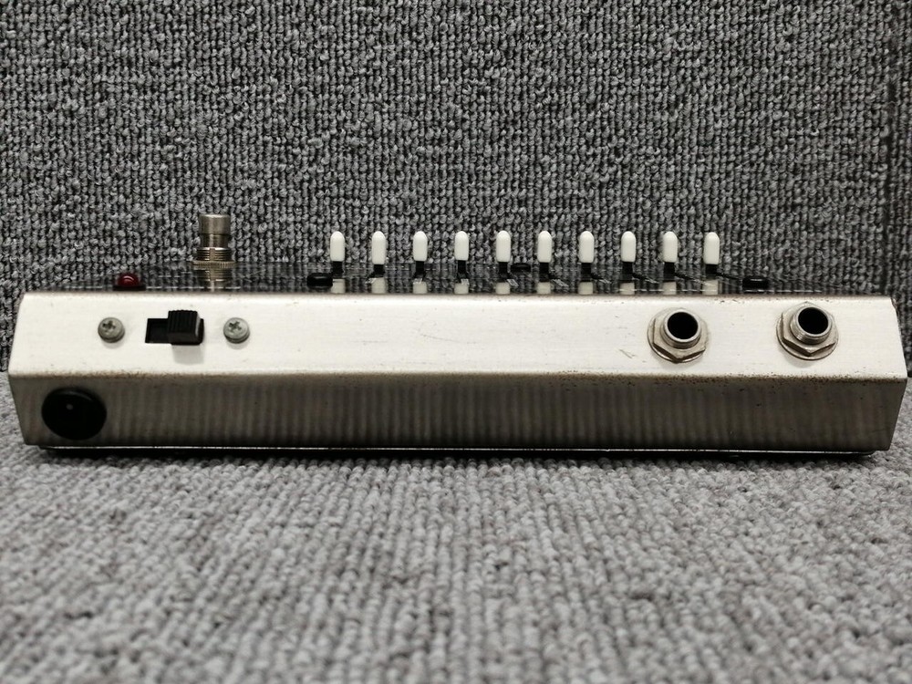 Electro-Harmonix Bass MicroSynth Guitar Effects Micro Synth Synthesizer Pedal