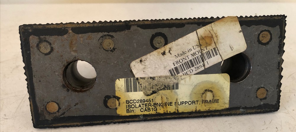 FREIGHTLINER LOWER ENGINE MOUNT BCD-289451 NEW