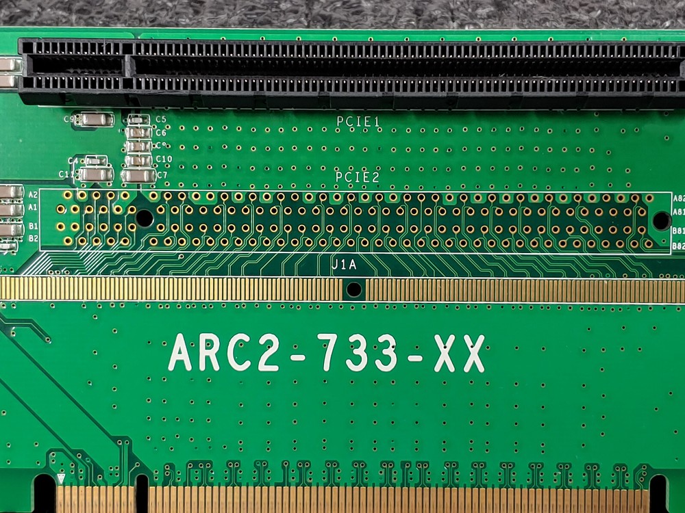 AMERIRACK AMERI-RACK ARC2-733-XX ARC2-733 Series PCIEXLINK-X8 Riser Card