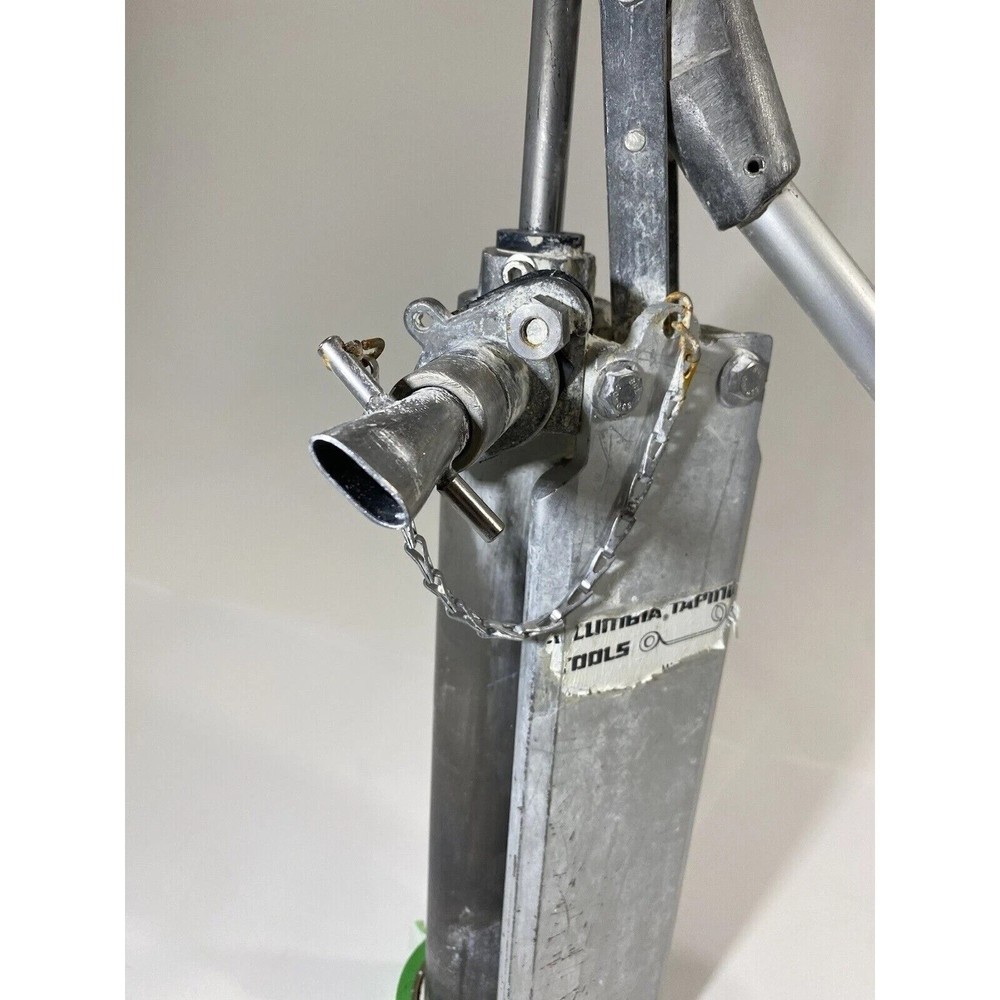 🔥 Used Columbia Drywall Loading Pump - Easy Clean for Fast-Set Compound 🔥