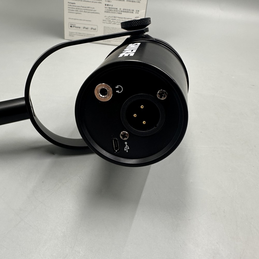 MV7 Dynamic Vocal Microphone Cardioid Form Factor USB/XLR Compatible US