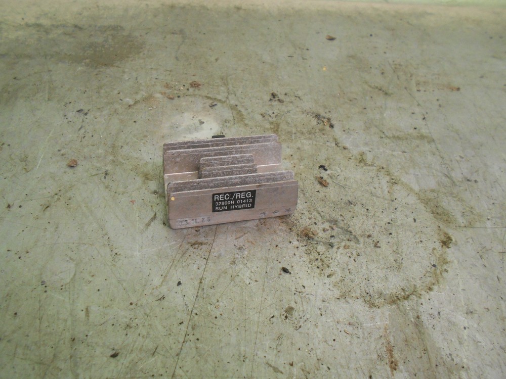 piaggio 125 skipper reg/rectifier