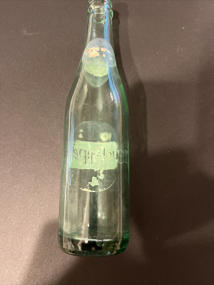 Vintage- DR. PEPPER Soda Bottle- 10 oz