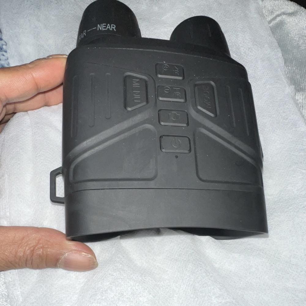 Digital Night Vision Binoculars with IR Illuminator, Digital Display, USB Power