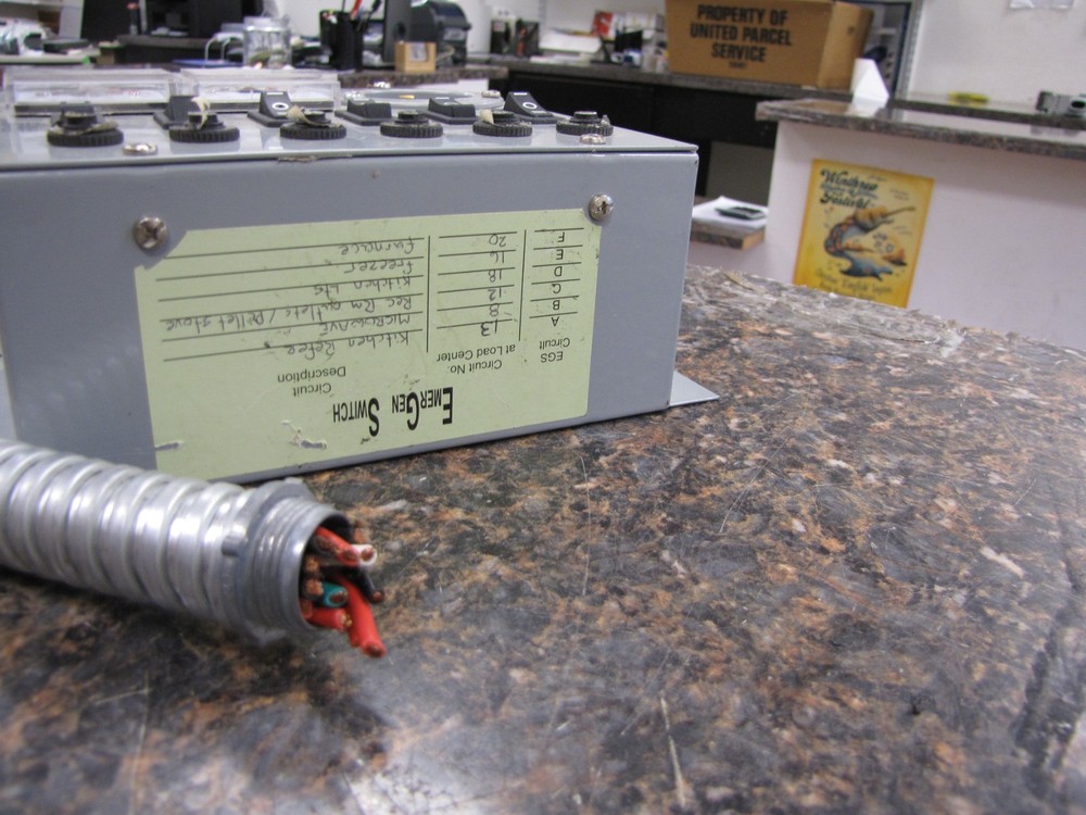 EmerGen 5000W Manual Generator Transfer Switch Panel Model #6-5000 6x 15A