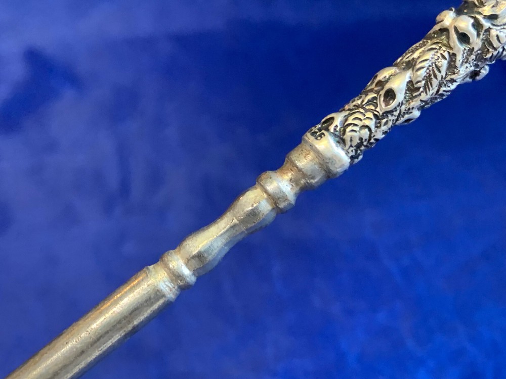 Antique Sterling Silver Handled Button Hook Lace Puller Floral Repousse Design