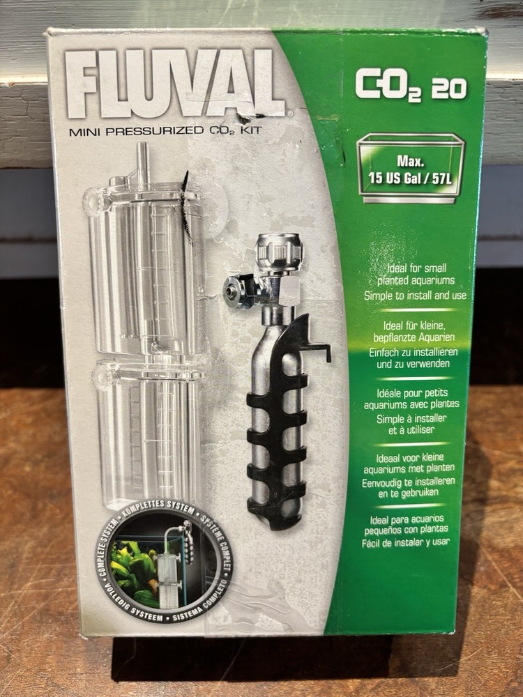 Fluval Mini Pressurized CO2 Kit 15 Gal Diffuser Threaded Cartridge x2
