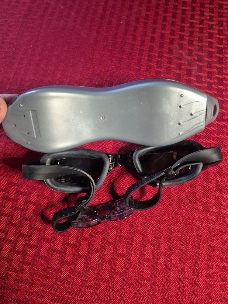 Aegend Mirrored Swim Goggles