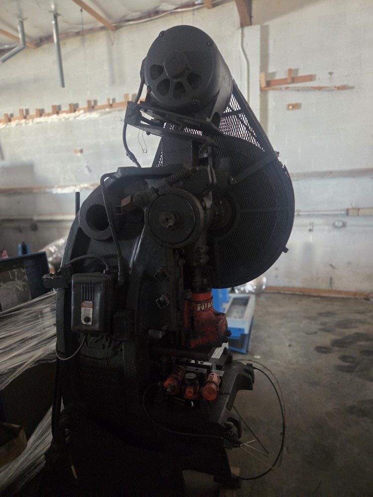 Niagara punch press