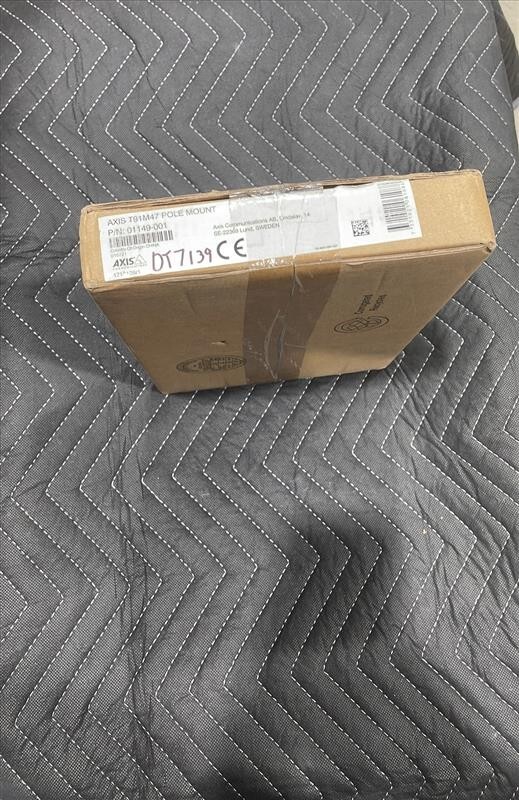Axis T91M47 Pole Mount 01149-001
