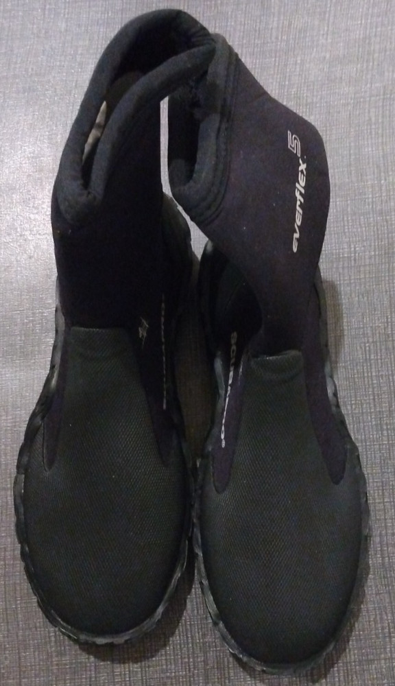 Scubapro 5mm Everflex Diving Boots Size 6 XS