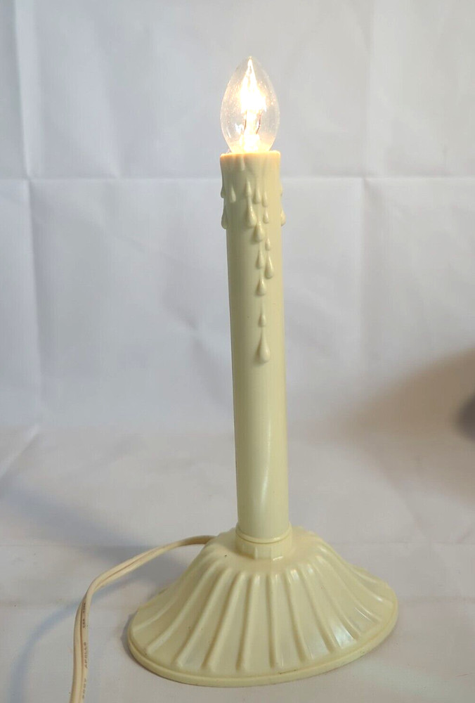 Vintage Ivory Plastic Christmas Candle Light Holiday Light D1