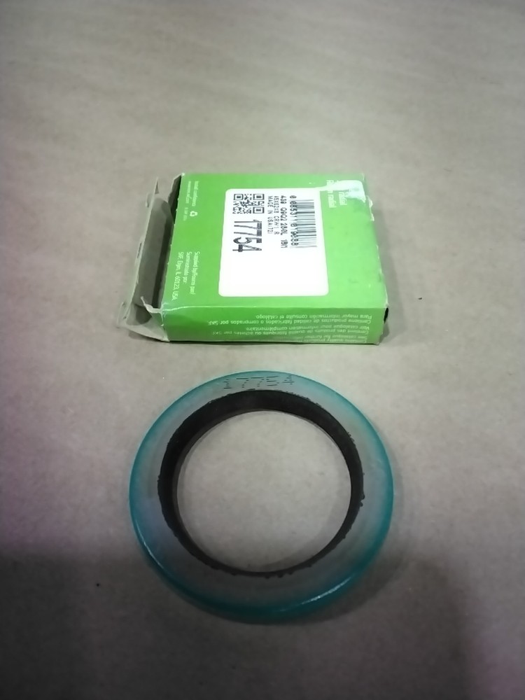 SKF 17754 Oil Seal