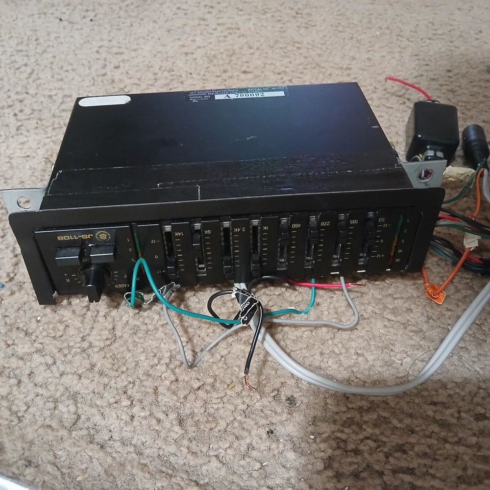 VINTAGE JS-1108 EQUALIZER PREAMP