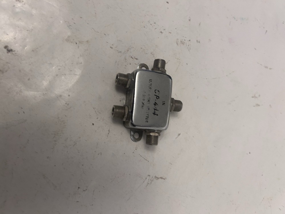 CP-444 splitter