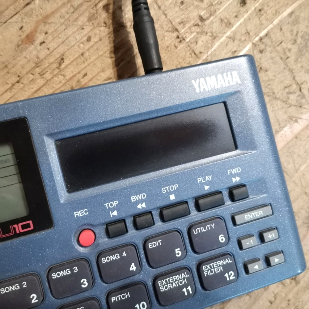 Junk Not Working YAMAHA SU10 Sampling Unit Sampler Synthesizer MIDI DTM