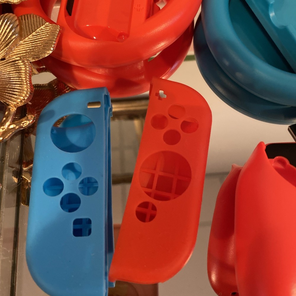 Nintendo Items And Accessories