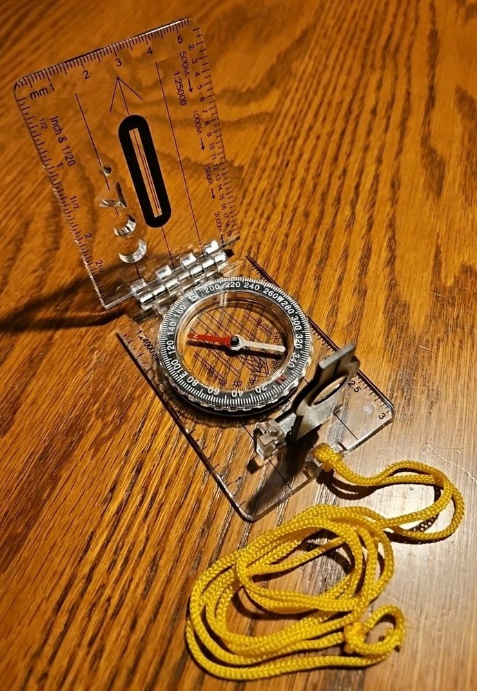Explorer Scout-Sighting Compass w/ Highly Accurate Magnifying Sight