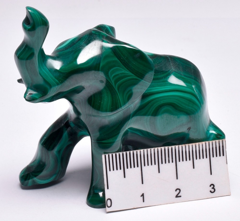 MALACHITE POLISHED ELEPHANT CARVING P877