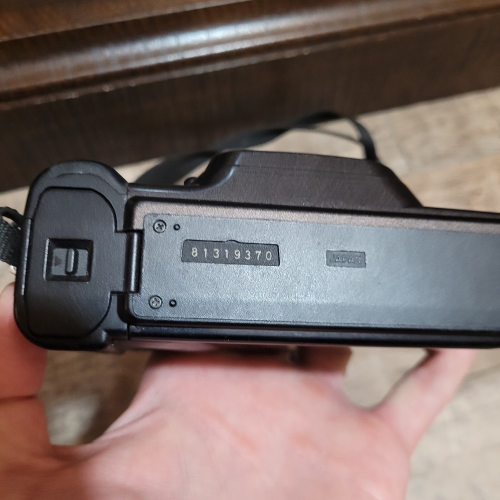 Minolta Freedom DL 35mm Film Camera UNTESTED