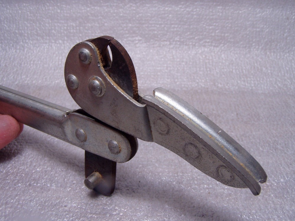 Vintage KD Tools No.90 Nail Puller- 11" "PAT APLD FOR"
